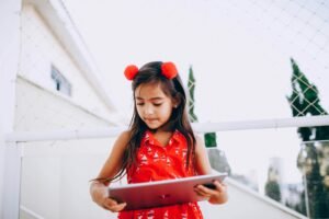 Best time to introduce your child to technology